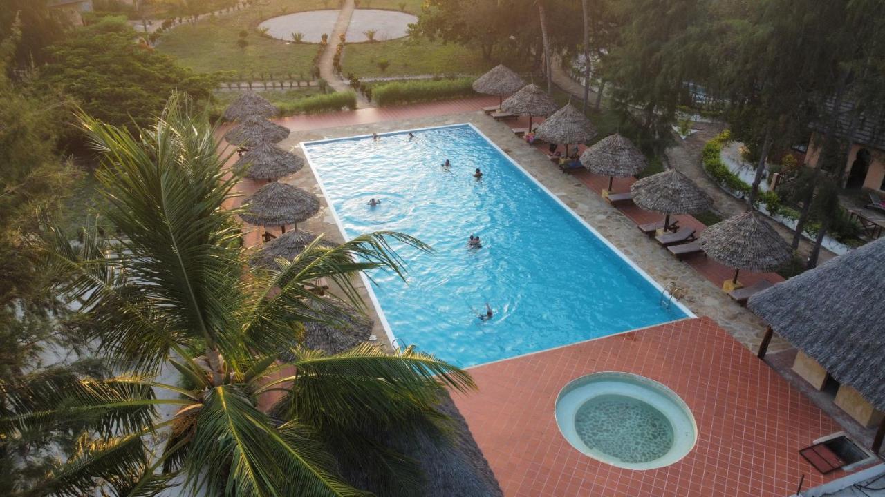 Vrclub Paje Palms Beach Resort Экстерьер фото