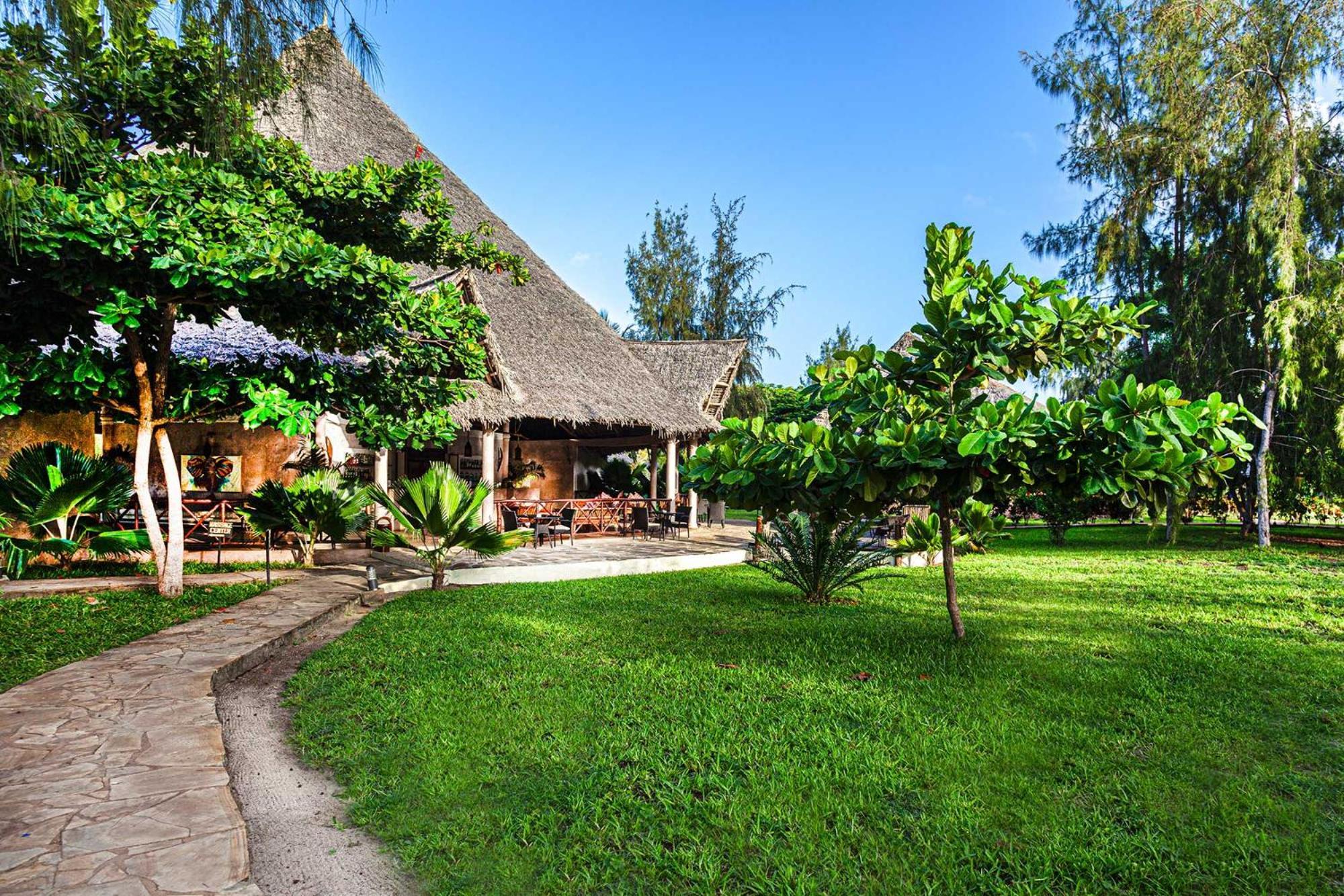 Vrclub Paje Palms Beach Resort Экстерьер фото